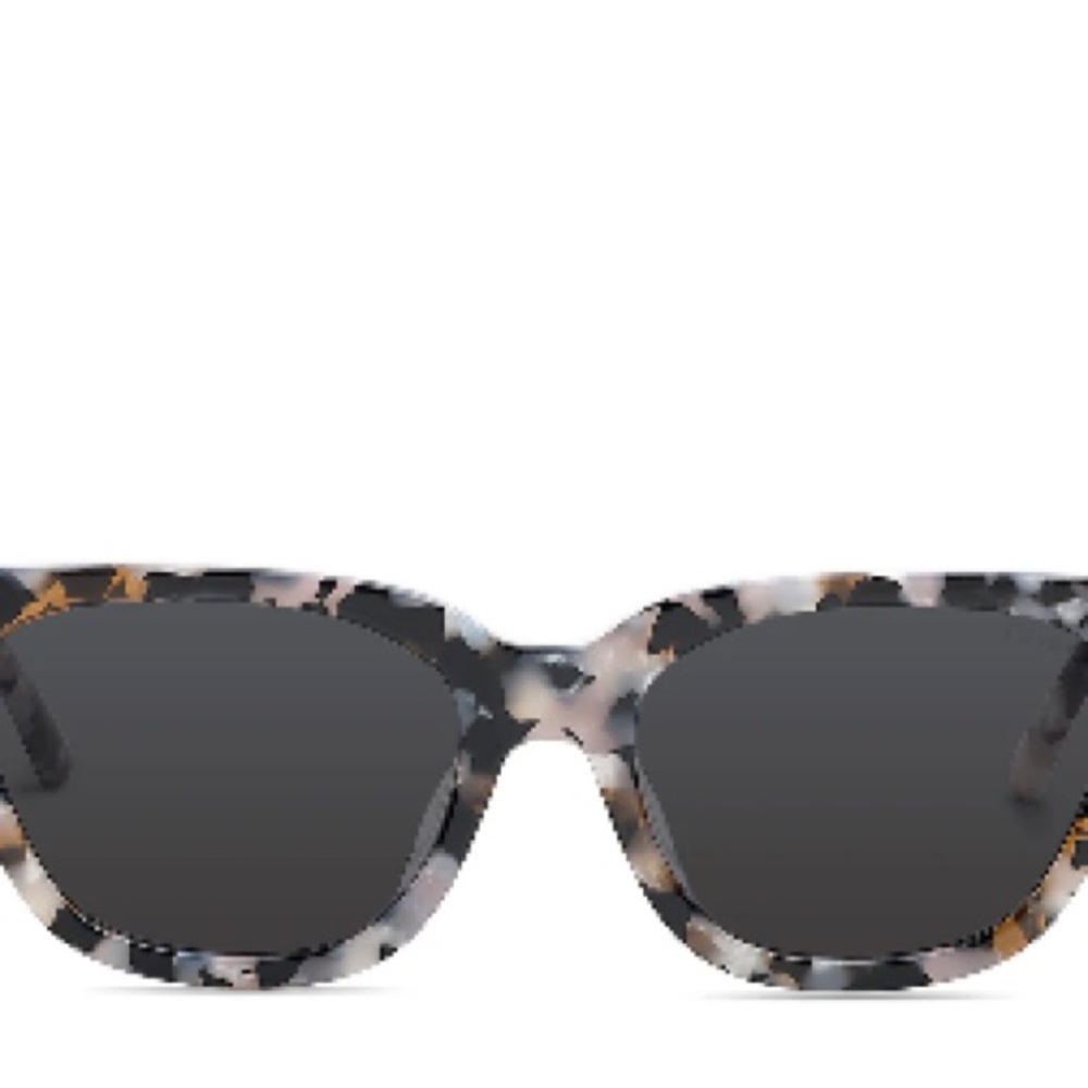 Covry Tortoise Shell Sunglasses - Picture 5 of 6